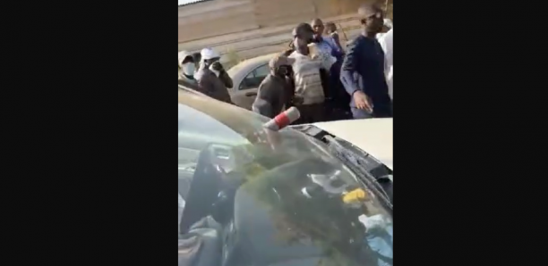 Son cortège dispersé à coups de gaz lacrymogènes : Khalifa Sall réagit